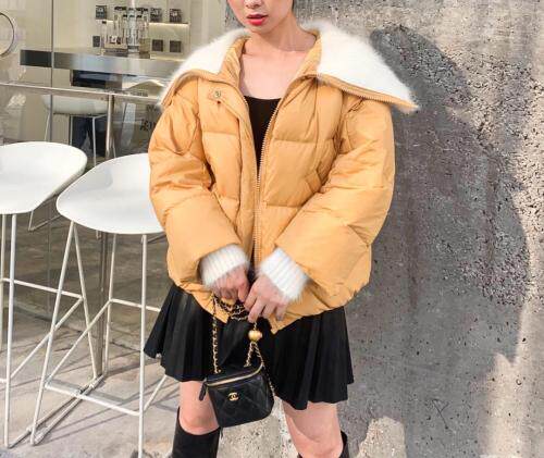 貂绒拼接短款90白鸭绒羽绒服（含报告）更多颜色请详情档口，女装羽绒服，欧尼蒂