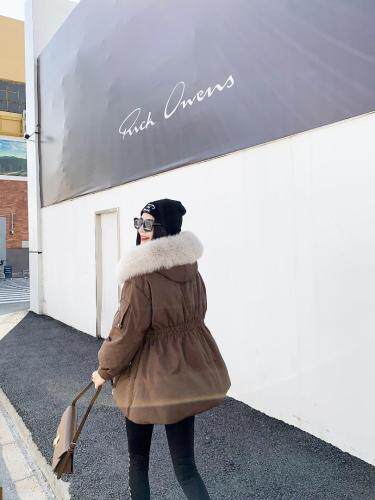 【风姿秀衣】羽绒服，女装羽绒服，风姿秀衣