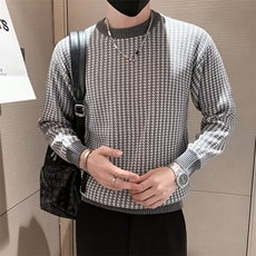 灰色
