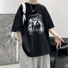 黑色