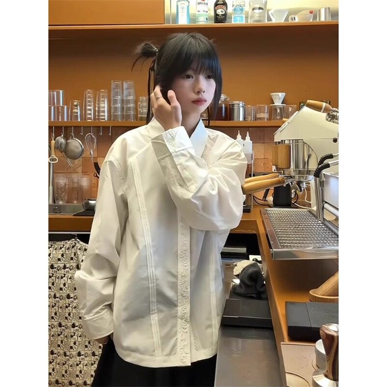 美式复古永生花衬衫男款高级感雕花刺绣黑色衬衣长袖内搭叠穿外套图片