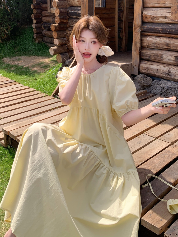2025夏季俏皮泡泡袖设计感连衣裙女法式甜美松弛小个子百搭长裙子,女装连衣裙,蝶眷