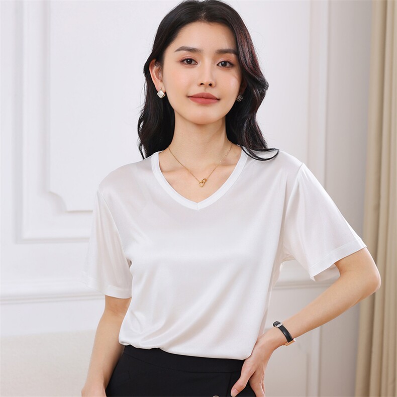 2025夏日本进口高级三醋酸圆领T恤女宽松显瘦V短袖真丝气质上衣，女装T恤，伊绒腾羊绒