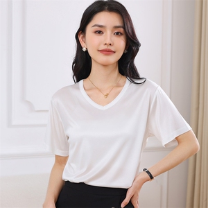 2025夏日本进口高级三醋酸圆领T恤女宽松显瘦V短袖真丝气质上衣,女装T恤,伊绒腾羊绒