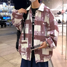 酒红色