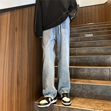 浅蓝色