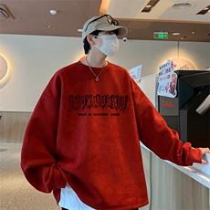 酒红色