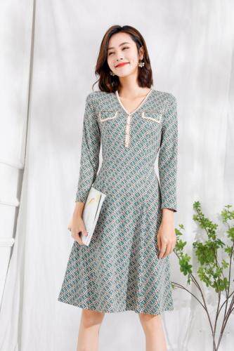 2021秋装新款连衣裙，小衫，半裙一系列隆重上市，女装连衣裙，忆妹儿