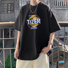 黑色