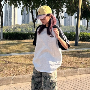 抖音得物品质二开240克宽松纯棉美式潮牌插肩三杠织带短袖T恤图片