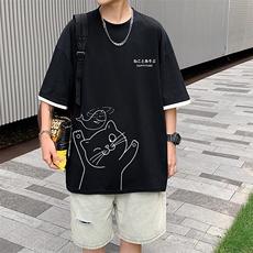 黑色