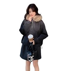 现货：冬装新款连帽时尚加厚毛呢半身裙两件套2C135-8966P225K338，女装毛呢外套，2C135
