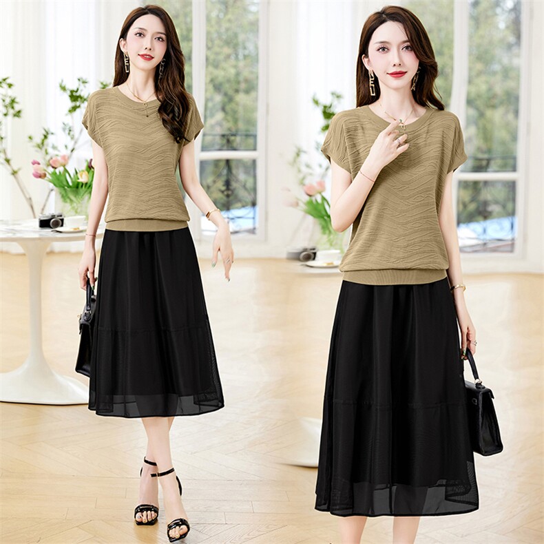 2023年夏季新款时尚气质显瘦两件套套裙，女装套装/套裙，鑫鑫美