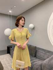 修身短款碎花连衣裙，女装连衣裙，荷塘月色