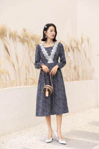 2021春季新品韩系小碎花连衣裙，女装连衣裙，荷塘月色