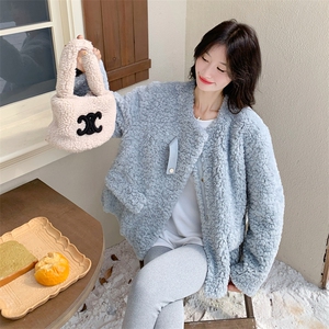 新品 外套  皮毛一体图片