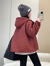 2025冬装新款修身保暖时尚菱形格个性女士棉服外套，女装棉衣/棉服，江忆布依