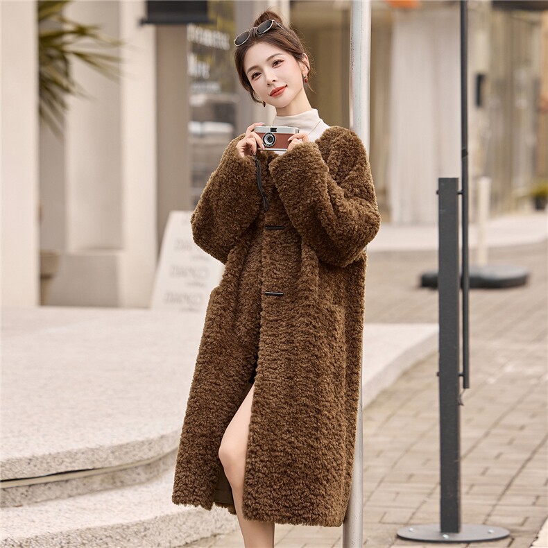 2025新款小泰迪2C256-655-P285-K385休闲皮毛一体毛绒保暖外套,女装皮草,2C256
