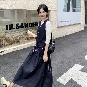 韩版宽松休闲显瘦条纹披肩无袖背心马甲半身牛仔裙女春秋三件套图片