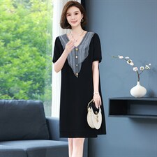 2022夏季新款时尚气质POLO领收腰显瘦休闲舒适连衣裙，女装连衣裙，丽影随形