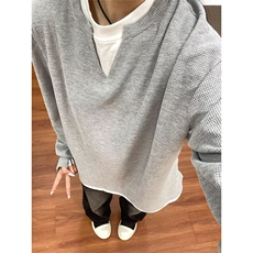灰色