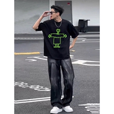 黑色
