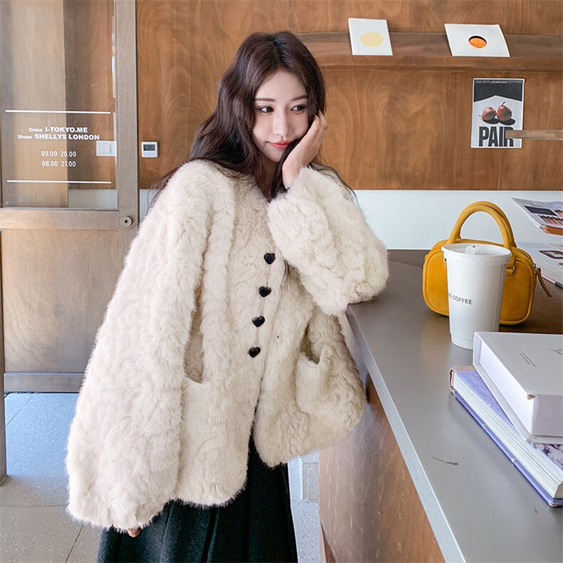 现货主推2025新款皮毛一体环保皮草减龄大衣冬1535-P175K268,女装皮草,莘蕾