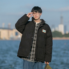 B225-W8532-P118-X148-灯芯绒贴标棉服-面布聚酯纤维帽棉，男装棉衣，电商B225