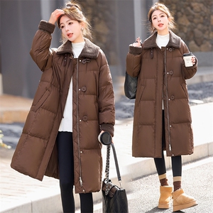 中长款羽绒服女2024冬季新款欧货大牌高端洋气羊羔毛翻领加厚外套图片