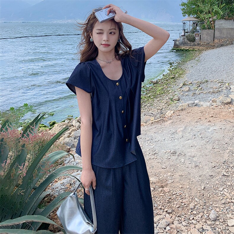 时尚高级感短袖轻薄套装女2025夏季新款气质休闲简约阔腿裤两件套图片