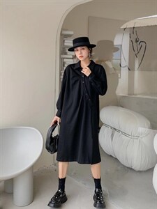 前皱连衣裙图片