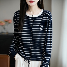 藏蓝
