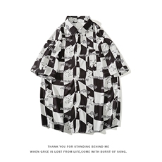棋盘格小熊