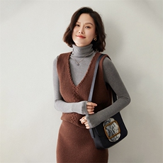 时尚优雅女士羊绒V领马甲显瘦百搭针织背心外套，女装马甲，迎冬羊绒