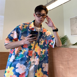 旅游短袖衬衫男夏季宽松情侣外套潮流ins港风休闲满印沙滩花衬衫图片