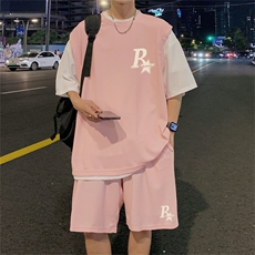 粉红色
