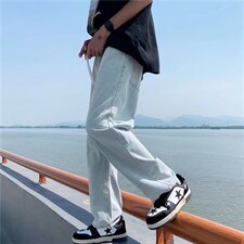 浅蓝色
