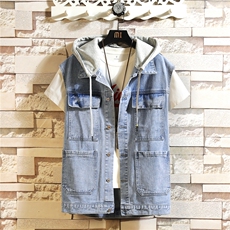 蓝色