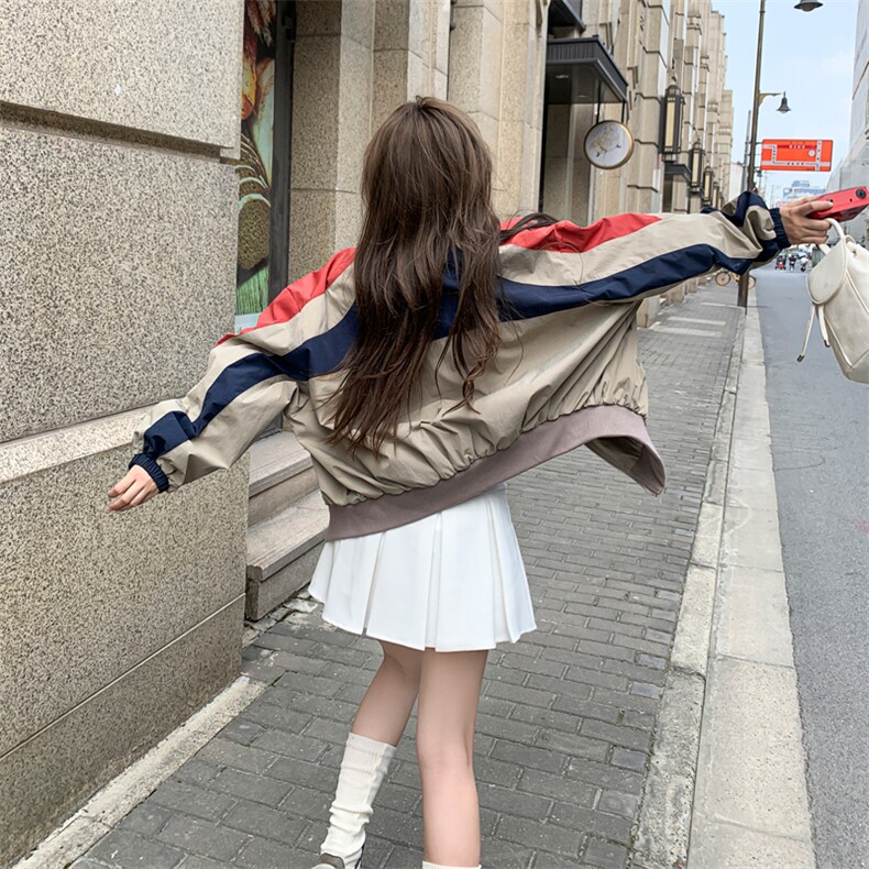 24现货秋装多巴胺宽松立领短外套2C050-1137-P130-K188,女装短外套,2C050