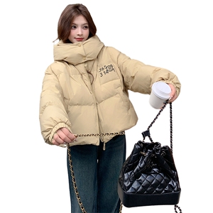 时尚保暖女款羽绒服 冬季新款白鸭绒外套 显瘦百搭短款设计图片