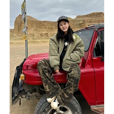 绿色