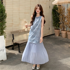 蓝色提花拼接连衣裙女2025夏季新款法式温柔风独特绝美无袖背心裙图片