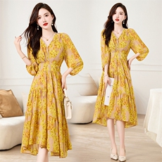 2023夏季新款优雅长袖连衣裙修身显瘦碎花雪纺裙气质女神必备，女装连衣裙，鑫鑫美