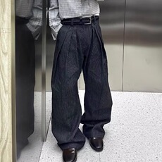 复古老钱风垂感西裤男款秋季高街cleanfit宽松休闲裤高级感阔腿裤，男装T恤，电商B323A