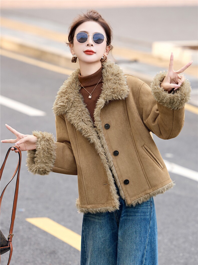高质感羊羔毛皮毛一体冬季新款外套,女装套装/套裙,伊航服饰