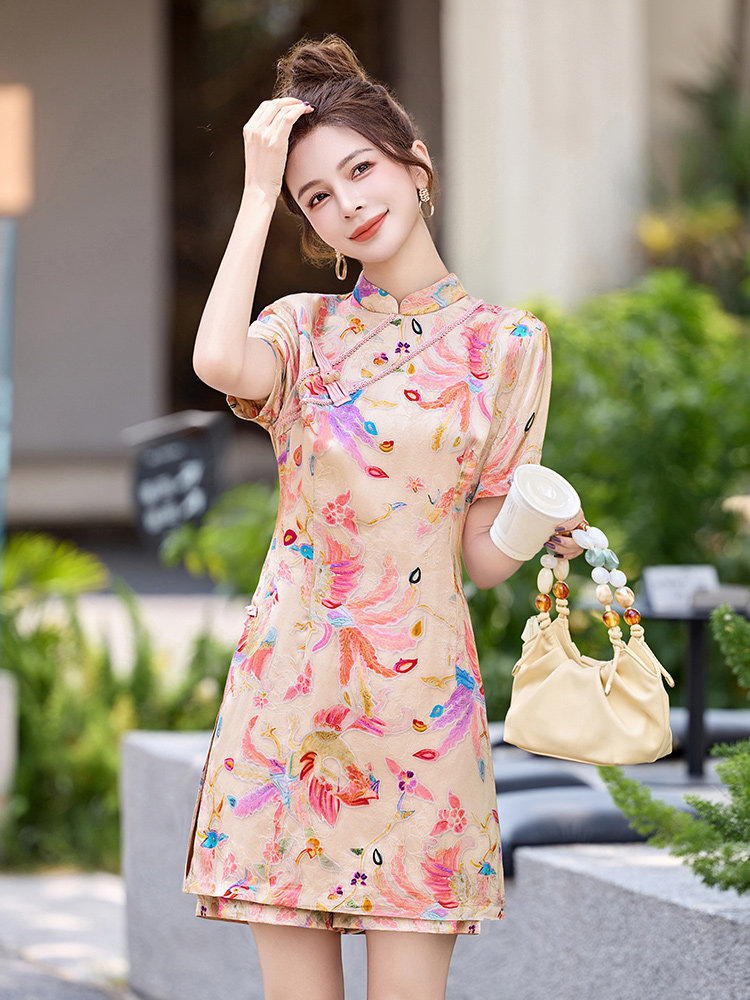 新中式国风短裤套装女2025新款小个子夏日独特绝美穿搭气质两件套,女装套装/套裙,美沁