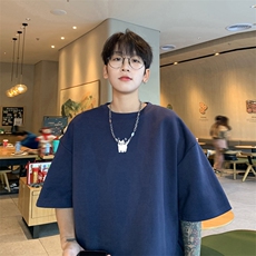 藏青色