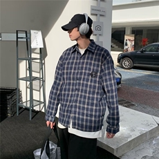 蓝色