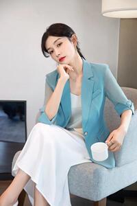 2022春装新款图片