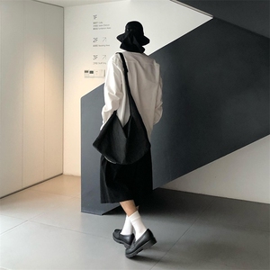 白色衬衫高级感标语字母外套男女春夏季宽松休闲松弛慵懒防晒衬衣图片